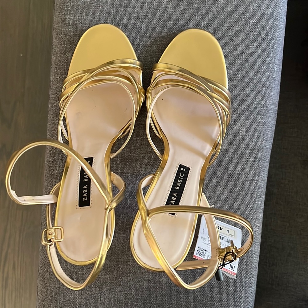 COPY - Zara Gold heels